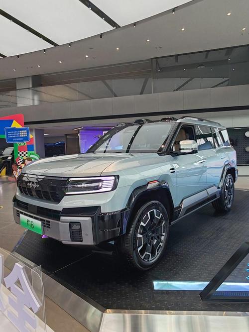 东莞336比亚迪方程豹硬派越野的爆款，英菲尼迪35周年与你共成长